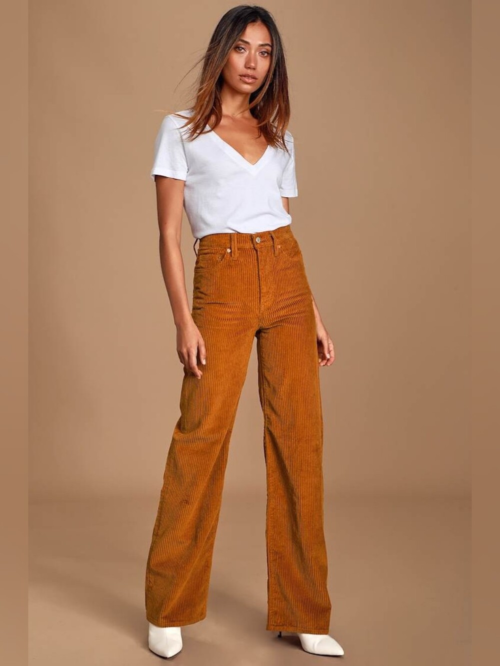 Levi’s Ribcage Flare Wide Wale Corduroy Pants Orange Size 31